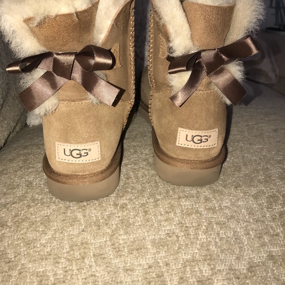 Ugg-Mini Bailey Boot ll